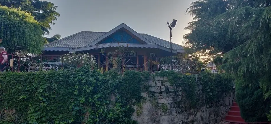 The Chalets Naldehra