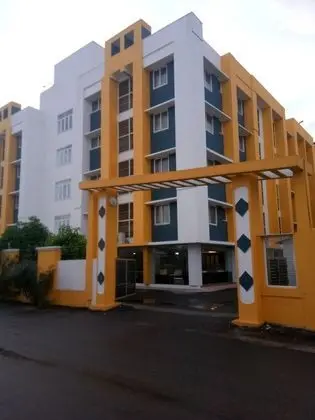Challenger Residency