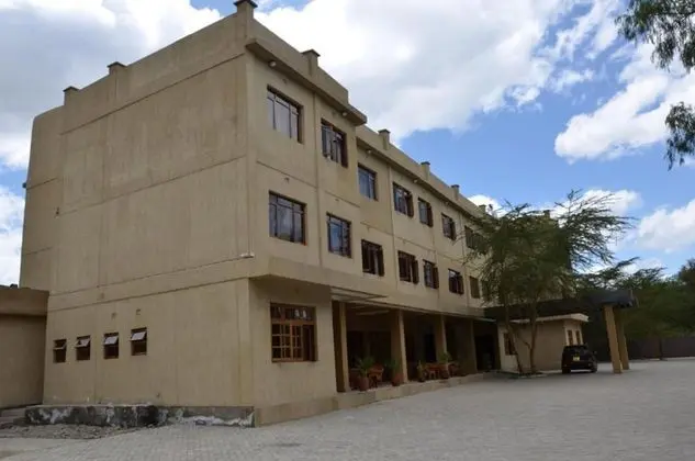 Chambai Safari Hotel