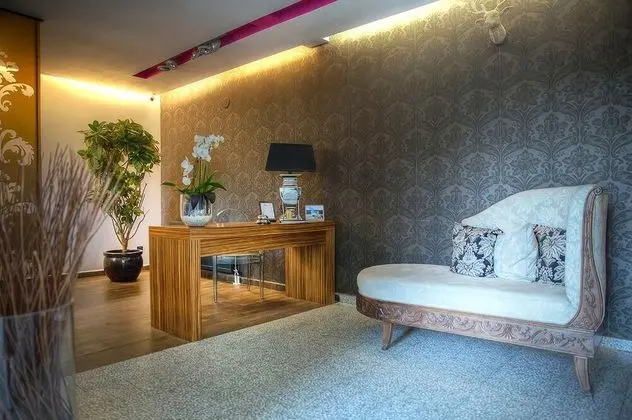 Villa Chambers'n Charm - Lobi