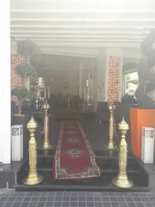 Chambre Deluxe 4 Star - Yerinde Yemek