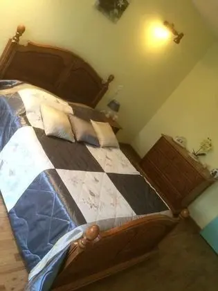 Chambre D'hotes Champagne Laval Louis - Oda
