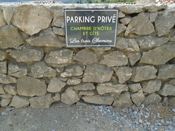 Chambre d'Hotes Les Trois Chemins - Dış Mekan