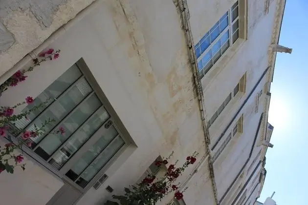 Chambre d'hôtes Une Maison en Ville - Dış Mekan