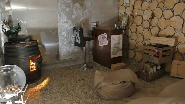 Chambres d'hotes A l'Ombre du Saule - İç Mekan
