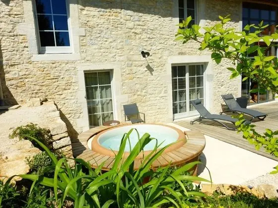 Chambres D'Hôtes Bered Vuillemin - Havuz