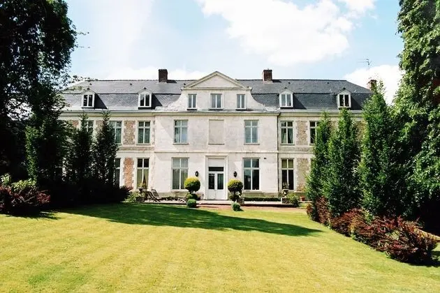 Chambres d'Hôtes Château de Courcelette