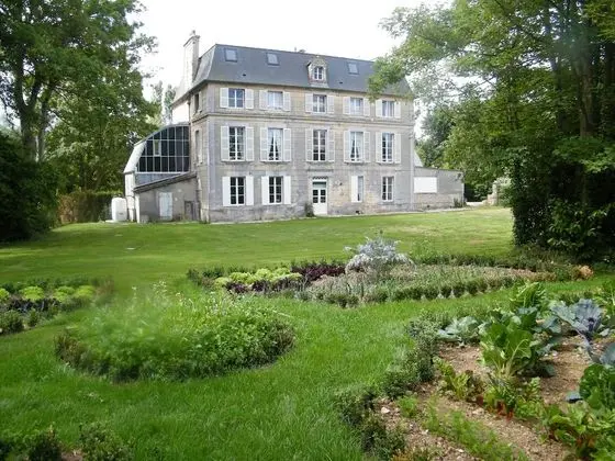 Chambres d'hôtes Château de Damigny - Dış Mekan