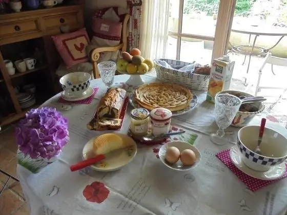 Chambres d'hôtes Chez Aline - Kahvaltı