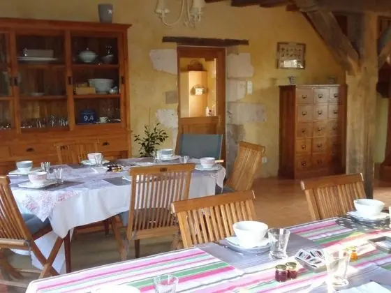 Chambres d'Hotes du Guillot - Yerinde Yemek