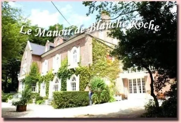 Chambres d'hôtes du Manoir de Blanche Roche - Dış Mekan