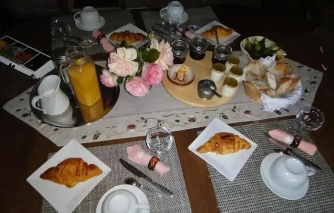 Chambres d'hôtes - La Bourgetterie - Yerinde Yemek