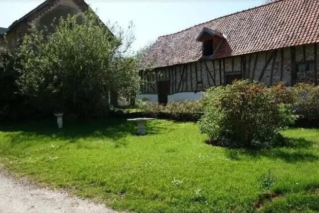 Chambres d'Hotes - La Ferme De Tigny - Dış Mekan