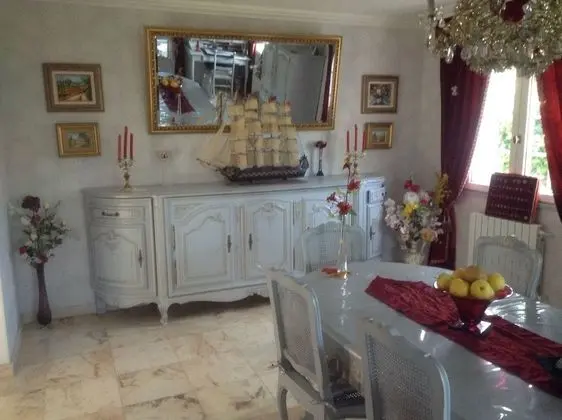 Chambres d'hôtes La Résidence Fleurie - İç Mekan