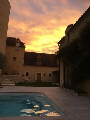 Chambres d'hôtes La Tour de Ginaillac - Dış Mekan