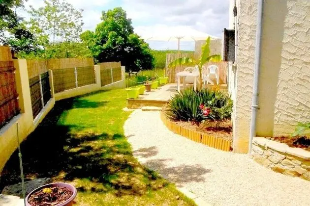 Chambres d'Hôtes Le Clos du Murier