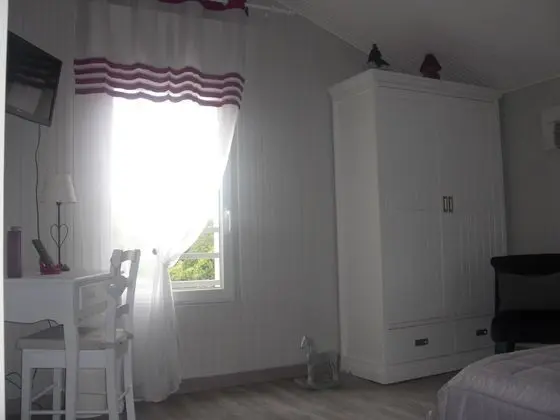 Chambres d'hôtes Le Clos Sainte Léa - Oda