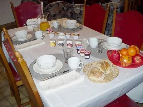 Chambres d'hôtes Les Jumeaux - Yerinde Yemek