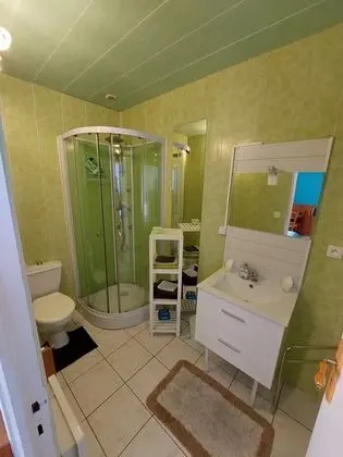 Chambres d'hôtes Les Salles - Banyo Tipleri