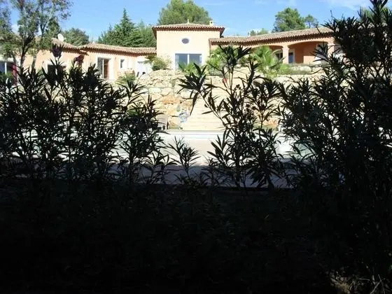 Chambres d'Hôtes Mas des lys - Dış Mekan