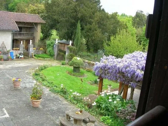 Chambres d'hôtes Sous la Glycine - Dış Mekan
