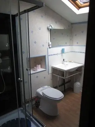 Chambres et Gîtes Les Mésanges - Banyo Tipleri