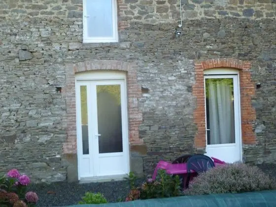 Chambres Les Champs de Roz - Dış Mekan