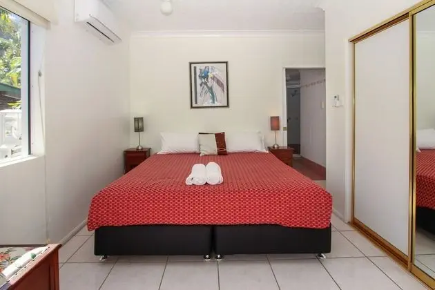 Champagne Apartment 1 - Oda