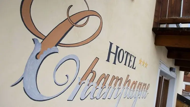 Hotel Champagne - İç Mekan