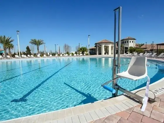 ChampionsGate 4BR 3BA Townhome - Havuz