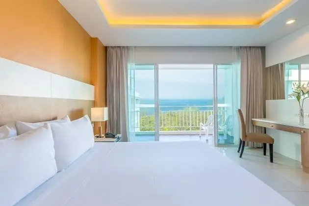 Chanalai Hillside Resort, Karon Beach