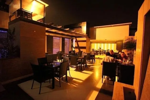 Hotel Chanchal Deluxe - Öne Çıkan Resim
