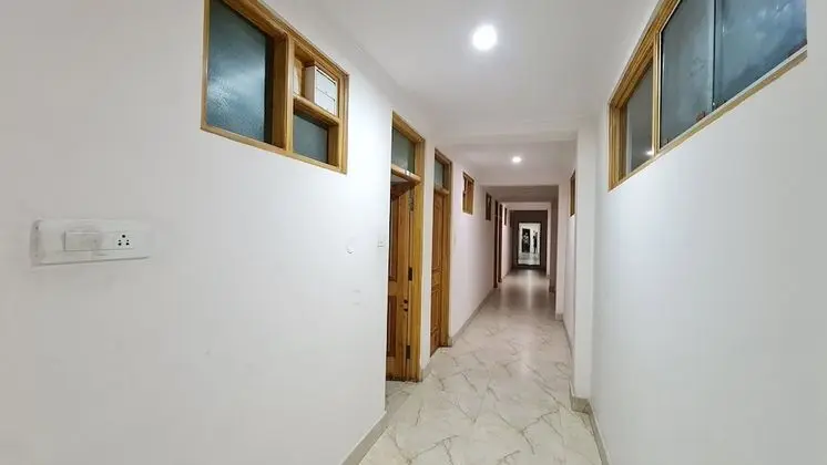 Hotel Chand Himalayan Brothers - Lobi
