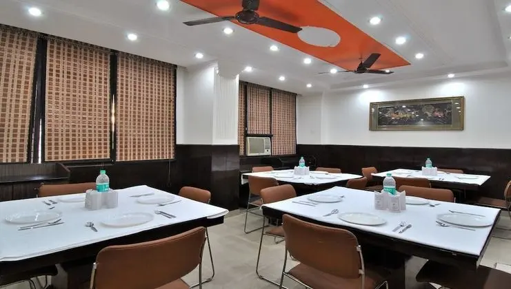 Hotel Chand Palace - Yerinde Yemek