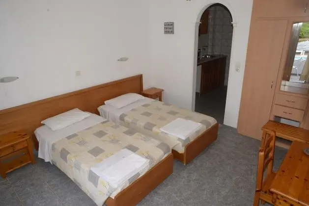 Chandris Apartments - Oda