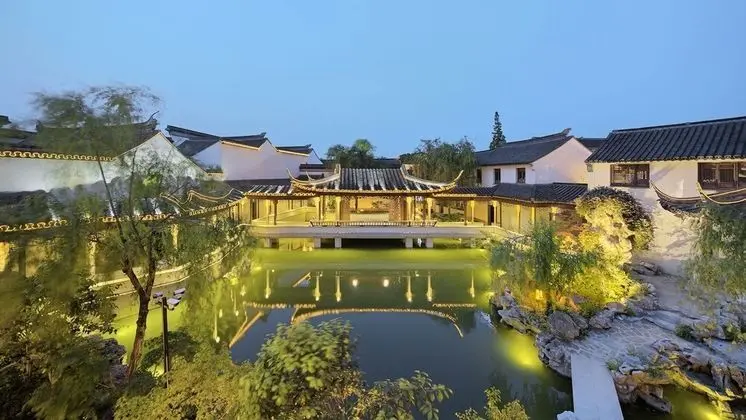 Changshu Chujian Yue Hotel