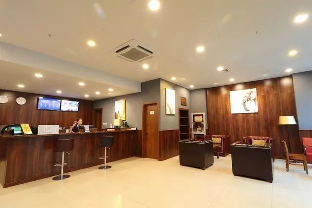 Changshu Weijing Hotel