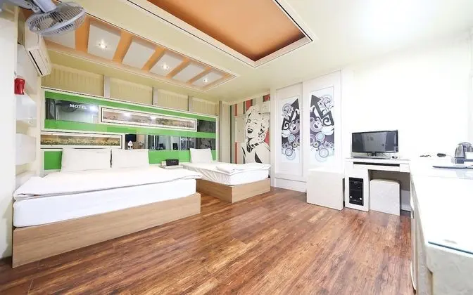 Changwon Bonggokdong Soo