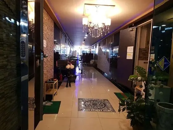 Changwon Comodo House