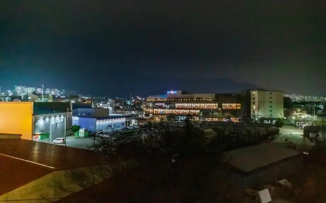 Changwon Jinhae Hotel Lrui
