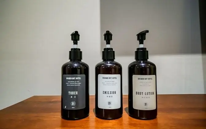 Changwon Jinhae Yongwon Brown Dot Hotel