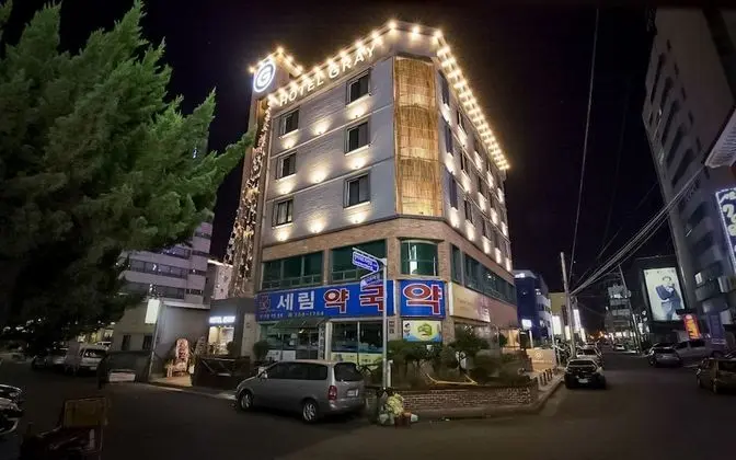 Changwon Myeongseodong Gray Hotel