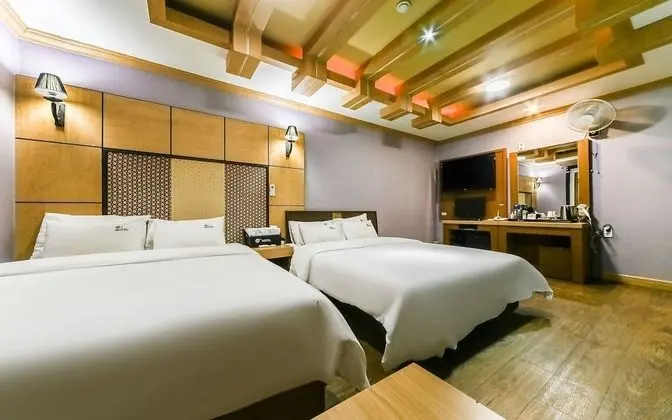 Changwon Palyongdong 25th