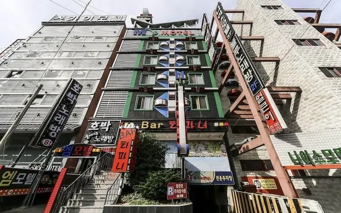 Changwon Palyongdong M