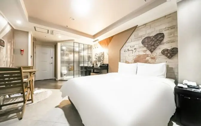 Changwon Sangnamdong Hotel Baba - Oda