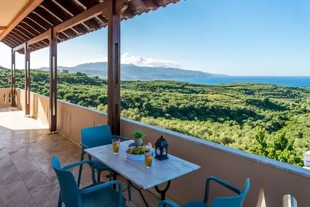 Chania Poolside Resort - Panoramic Seaview Lodging