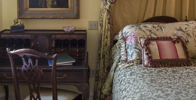 The Chanler at Cliff Walk