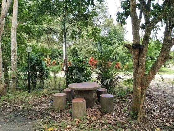 Chanthaburi Garden Hotel - Dış Mekan
