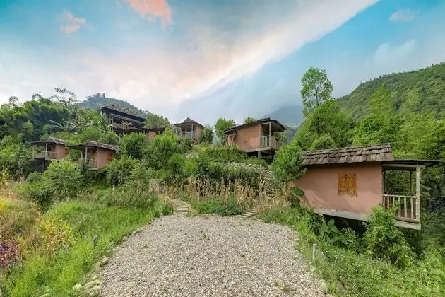 Chapa Farmstay - Mountain Retreat