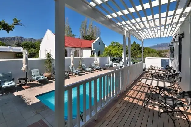 Chapter House Boutique Hotel - Havuz